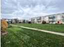 2422 Independence Ln 105, Madison, WI 53704