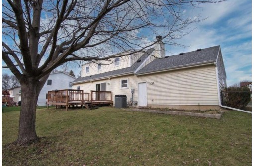 5737 Williamsburg Way, Fitchburg, WI 53719