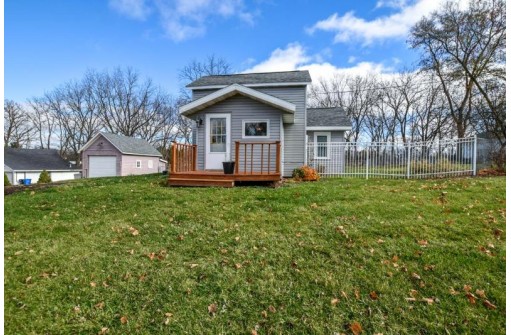 6304 Portage Rd, DeForest, WI 53532