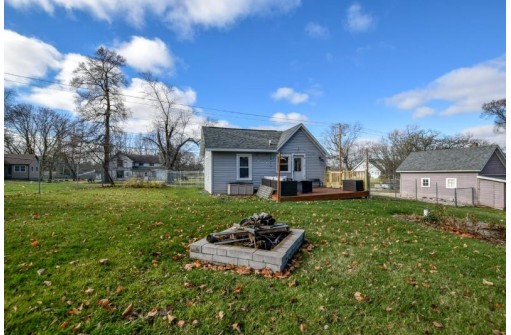 6304 Portage Rd, DeForest, WI 53532