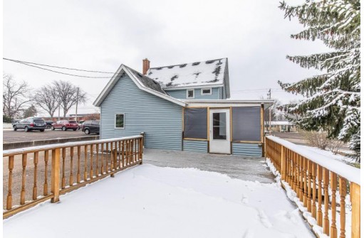 435 N Main St, Cottage Grove, WI 53527