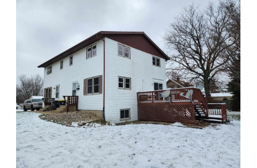 2320 17th Ave, Monroe, WI 53566