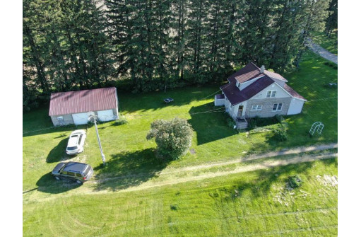 58402 S Buck Creek Rd, Ferryville, WI 54628