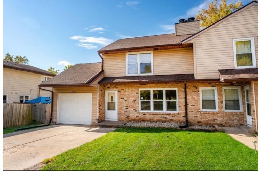 1011 Moorland Rd 2, Madison, WI 53713