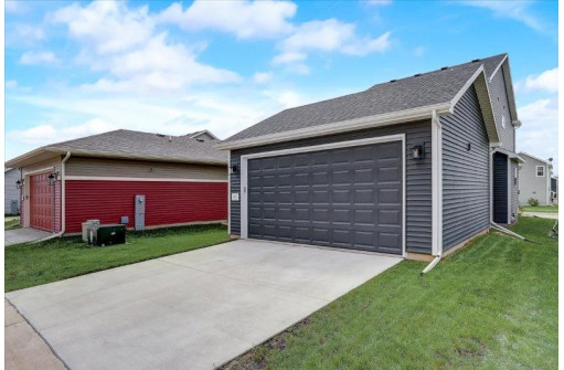 415 Crane Crossing, Waunakee, WI 53597