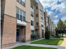 8201 Mayo Dr 108, Madison, WI 53719