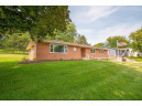 1008 Riverview Dr, Stoughton, WI 53589