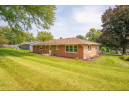 1008 Riverview Dr, Stoughton, WI 53589