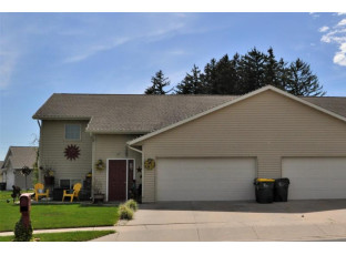 1103-1105 Roloff Dr Reedsburg, WI 53959