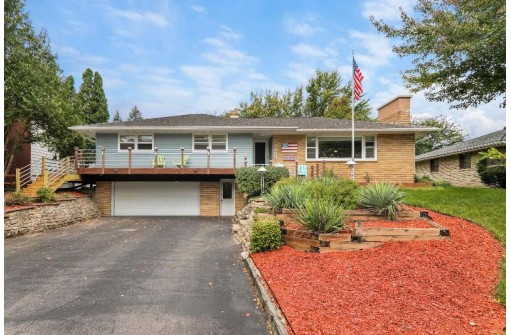 1006 Shasta Dr, Madison, WI 53704