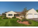 646 Meadowbrook Ct, Marshall, WI 53559