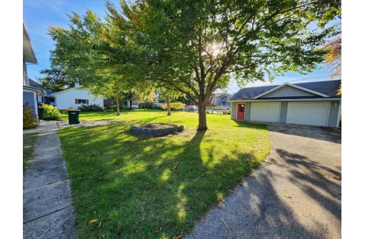 300 Carrington St, Waupun, WI 53963