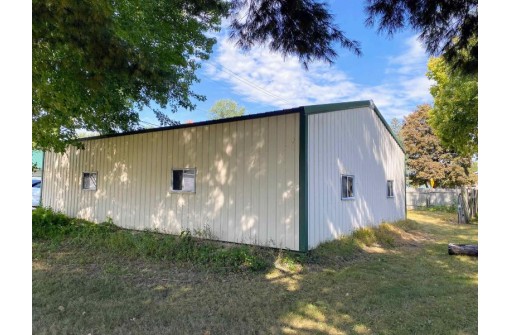 312 E Wisconsin St, Prairie Du Chien, WI 53821