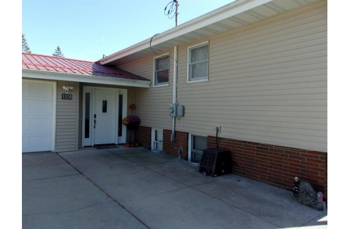 1155 Hollman St, Platteville, WI 53818-0000