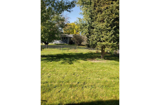 2116 S Chatham Ave, Janesville, WI 53546-6115