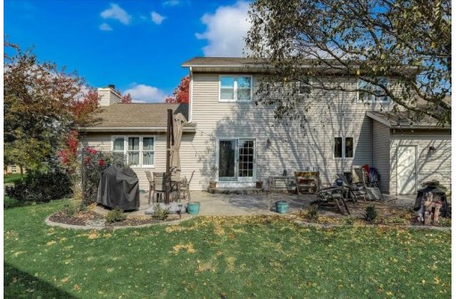 614 Worthington Way, Waunakee, WI 53597