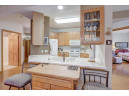 202 Shato Ln, Monona, WI 53716