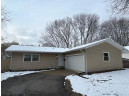 1510 Rae Ln, Madison, WI 53711-3338