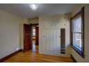 3154 Lindbergh St, Madison, WI 53704