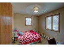 835 N Perry Pky, Oregon, WI 53575