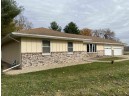 2413 S Victory Dr, Beloit, WI 53511