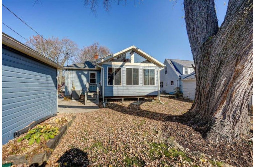 3713 Ross St, Madison, WI 53705