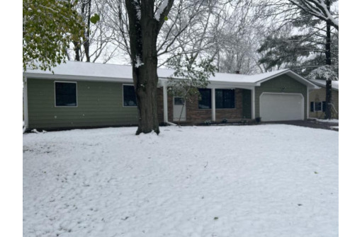 2803 Lyman Ln, Fitchburg, WI 53711-5339