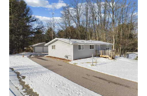 S4371 Olde Sawmill Rd, Baraboo, WI 53913