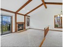 5821 Woodcreek Ln, Middleton, WI 53562