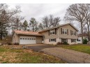 1732 W Lois Ln, Edgerton, WI 53534