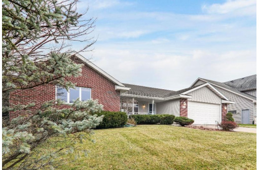 3617 Ice Age Dr, Madison, WI 53719