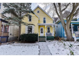 1227 Spaight St Madison, WI 53703-4495