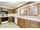 5914 Woodcreek Ln, Middleton, WI 53562