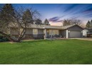 1513 St George Ln, Janesville, WI 53545