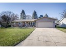 1513 St George Ln, Janesville, WI 53545