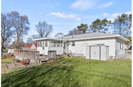 206 W Slifer St, Portage, WI 53901