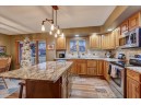 214 W Verleen Ave, Waunakee, WI 53597