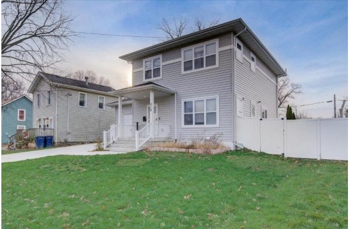 312 Linn St, Janesville, WI 53548