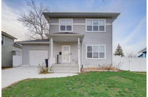 312 Linn St, Janesville, WI 53548