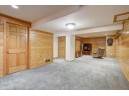 1355 Pinnacle Cir, Sun Prairie, WI 53590