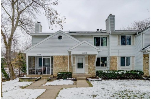 6853 Park Ridge Dr, Madison, WI 53719