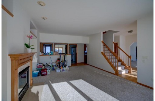 6714 Patton Rd, Waunakee, WI 53597