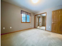 1716 N Hillcrest Dr, Baraboo, WI 53913