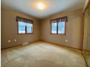 1716 N Hillcrest Dr, Baraboo, WI 53913