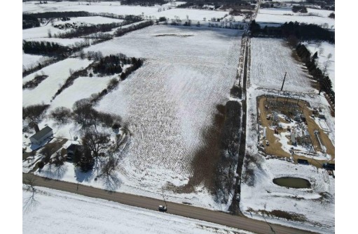 8 ACRES Siggelkow Rd, McFarland, WI 53558