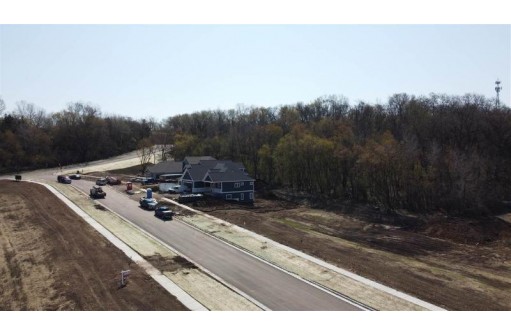 L51 Ridgetrail Dr, Cross Plains, WI 53528