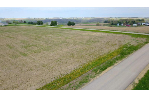 LOT 2 & 3 Walnut Dell Rd, Platteville, WI 53818-0000