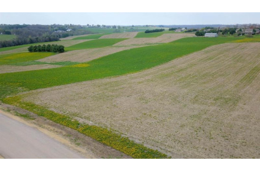 LOT 2 & 3 Walnut Dell Rd, Platteville, WI 53818-0000