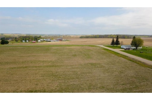 LOT 2 & 3 Walnut Dell Rd, Platteville, WI 53818-0000