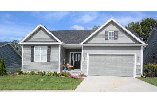 2 Rustling Birch Ct, Verona, WI 53593